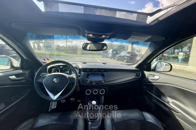 Alfa Romeo Giulietta Phase 2 EXCLUSIVE 1.4 TB 16V MultiAir S&S 170 cv - <small></small> 11.690 € <small>TTC</small> - #11