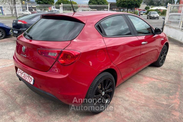 Alfa Romeo Giulietta roméo 1,4 essence 120 cv - <small></small> 8.490 € <small>TTC</small> - #5