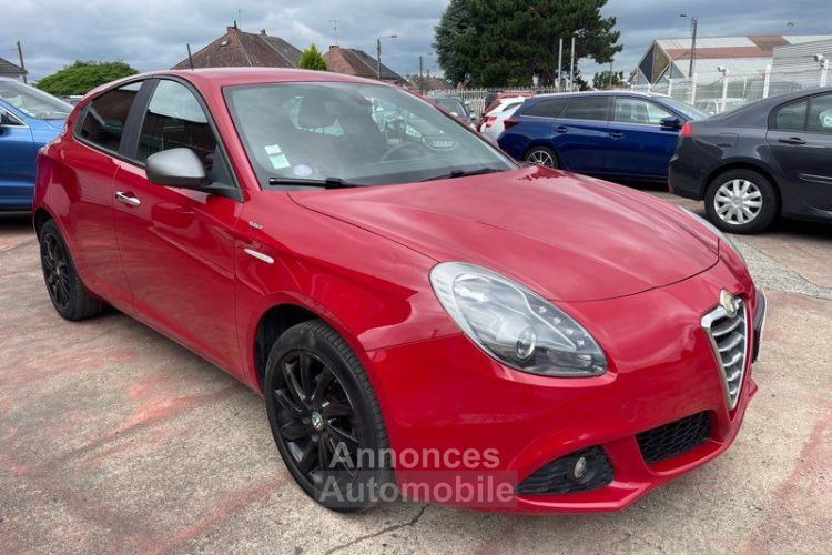 Alfa Romeo Giulietta roméo 1,4 essence 120 cv - <small></small> 8.490 € <small>TTC</small> - #10