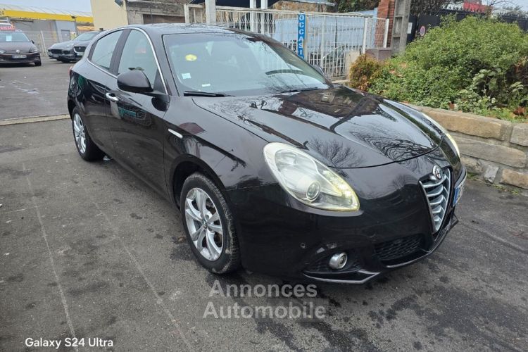 Alfa Romeo Giulietta Roméo 1.6l jtdm 105 GARANTIE - <small></small> 6.990 € <small>TTC</small> - #2