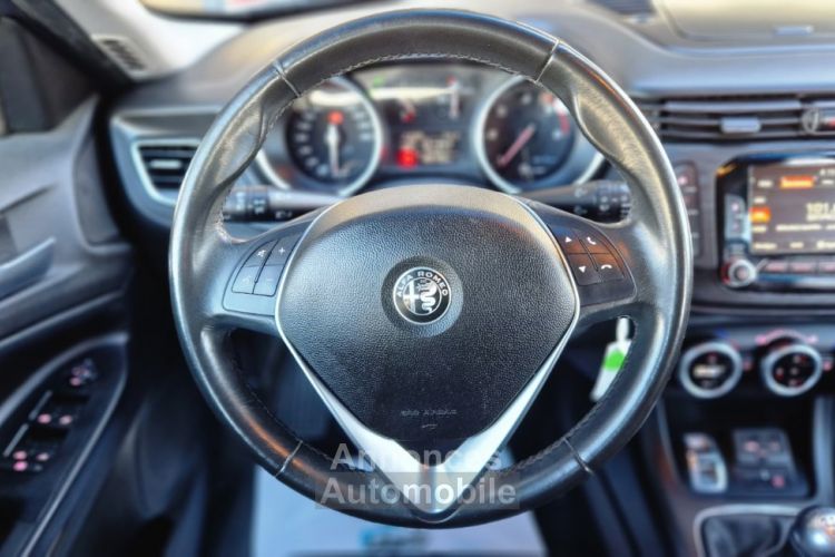 Alfa Romeo Giulietta Série 2 1.6 JTDm 120 ch SetS Business - <small></small> 9.990 € <small>TTC</small> - #37