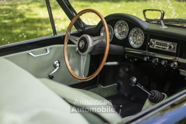 Alfa Romeo Giulietta Spider - <small></small> 69.000 € <small>TTC</small> - #23