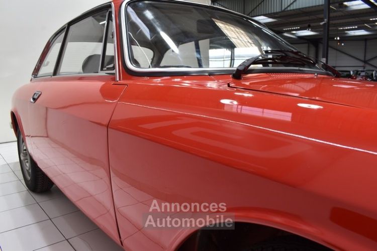 Alfa Romeo GT 1300 Coupé Junior - <small></small> 29.900 € <small>TTC</small> - #21