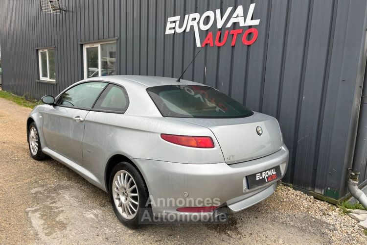 Alfa Romeo GT 1.9 JTD150 Multijet Selective - <small></small> 6.490 € <small>TTC</small> - #3