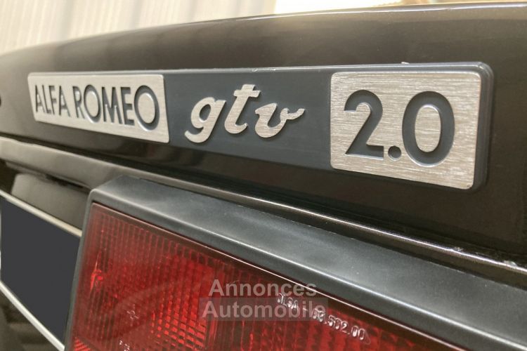Alfa Romeo GTV - <small></small> 24.000 € <small>TTC</small> - #25