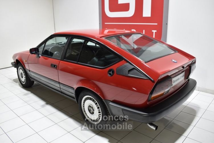 Alfa Romeo GTV GTV6 2.5L - <small></small> 35.900 € <small>TTC</small> - #15