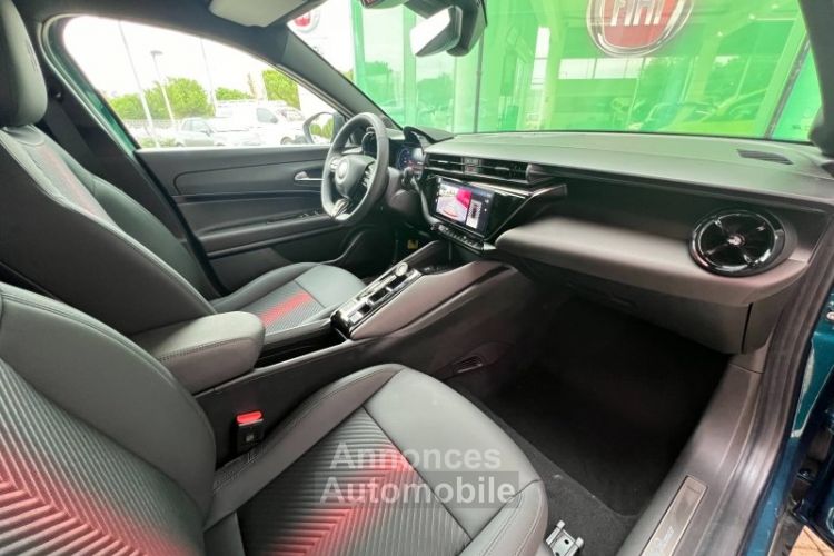 Alfa Romeo Junior Elettrica 156ch Speciale - <small></small> 39.990 € <small>TTC</small> - #13