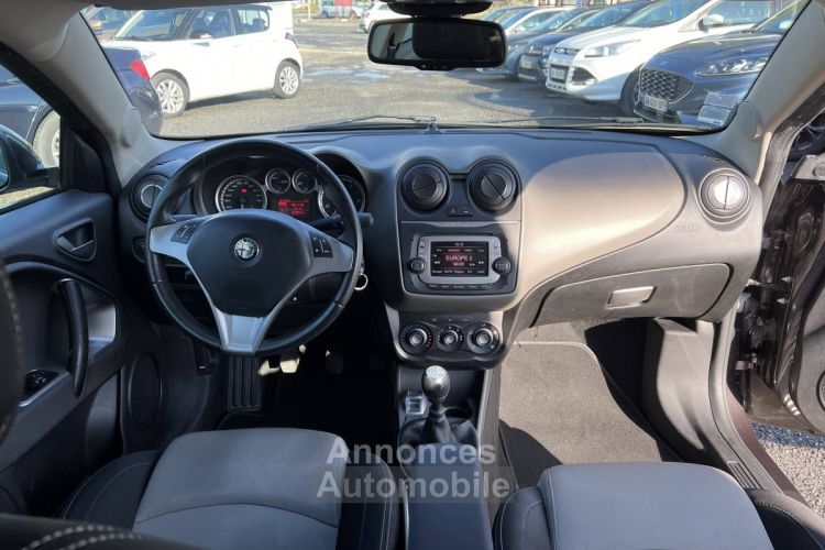 Alfa Romeo Mito 0.9 Twin Air 105ch Stop&Start distinctif ** 1ere Main ** - <small></small> 9.990 € <small>TTC</small> - #12