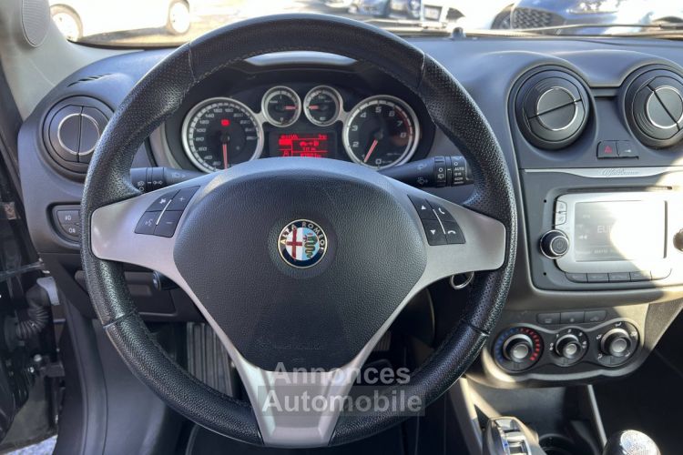 Alfa Romeo Mito 0.9 Twin Air 105ch Stop&Start distinctif ** 1ere Main ** - <small></small> 9.990 € <small>TTC</small> - #14