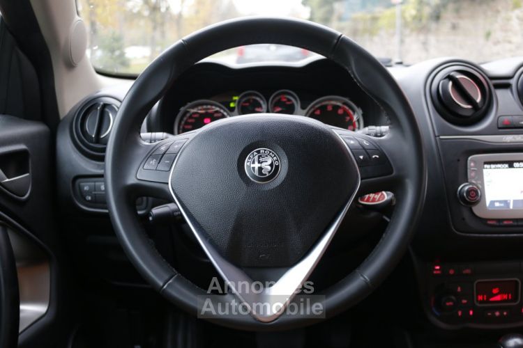 Alfa Romeo Mito 1.4 TB MultiAir 140 Lusso BVA (Distribution à jour, GPS, BT, Cuir) - <small></small> 11.990 € <small>TTC</small> - #11