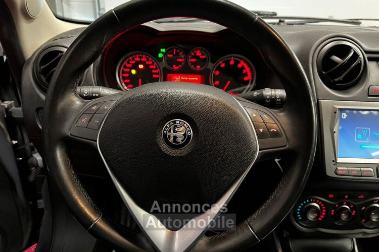 Alfa Romeo Mito SERIE 3 1.4L MPI 78ch Start Stop ORIGINE FRANCE SECONDE MAIN - <small></small> 7.990 € <small>TTC</small> - #13