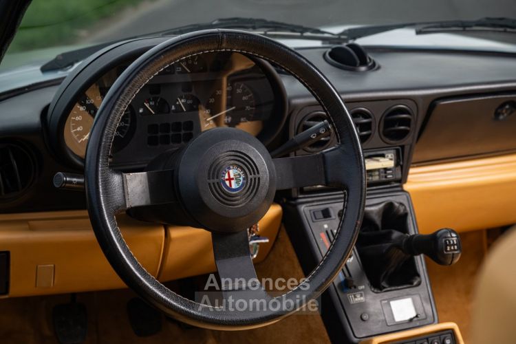 Alfa Romeo Spider - <small></small> 19.000 € <small>TTC</small> - #15