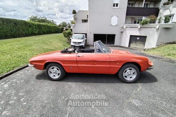 Alfa Romeo Spider 1.75L Spider Coda Longa - <small></small> 45.490 € <small>TTC</small> - #14