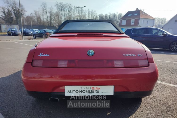 Alfa Romeo Spider 2.0 150ch Pinifarina - <small></small> 8.990 € <small>TTC</small> - #5