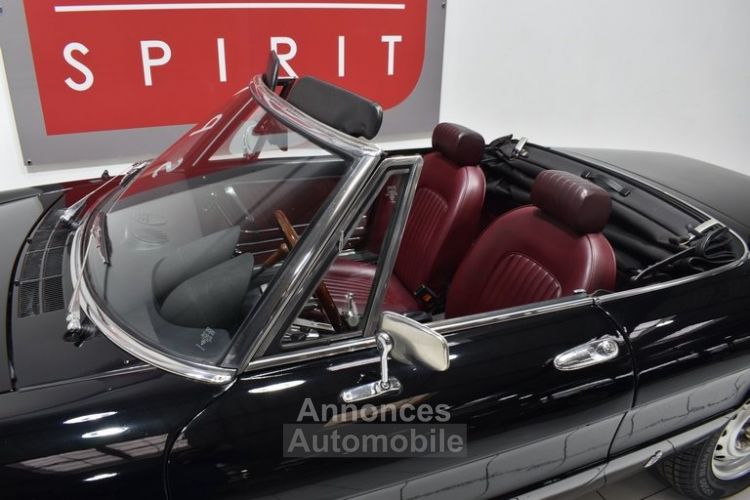 Alfa Romeo Spider 2000 - <small></small> 29.900 € <small>TTC</small> - #23