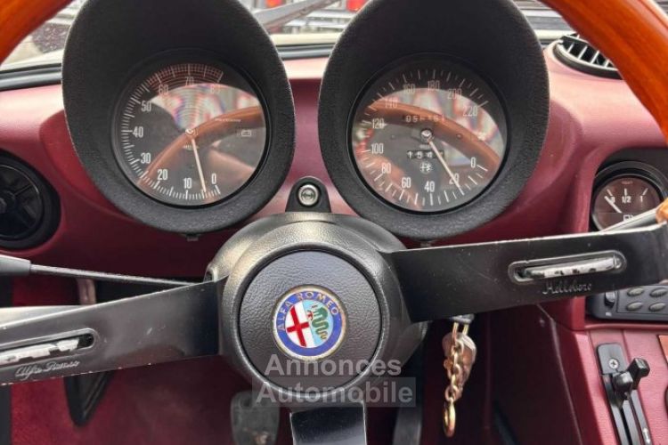 Alfa Romeo Spider 2000 VELOCE - <small></small> 11.500 € <small>TTC</small> - #20