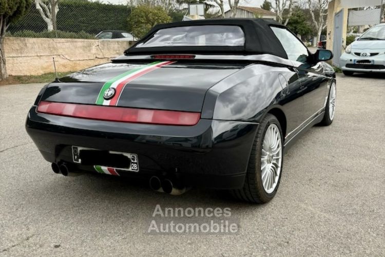Alfa Romeo Spider 2.0i 16V Twin Spark - <small></small> 11.990 € <small>TTC</small> - #11