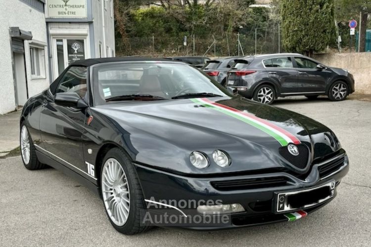 Alfa Romeo Spider 2.0i 16V Twin Spark - <small></small> 11.990 € <small>TTC</small> - #15