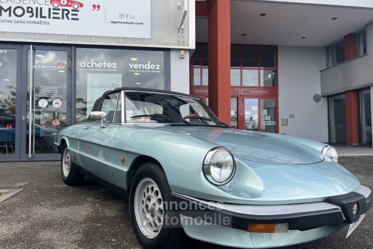 Alfa Romeo Spider 2.0L 128 cv duetto - <small></small> 16.190 € <small>TTC</small> - #1