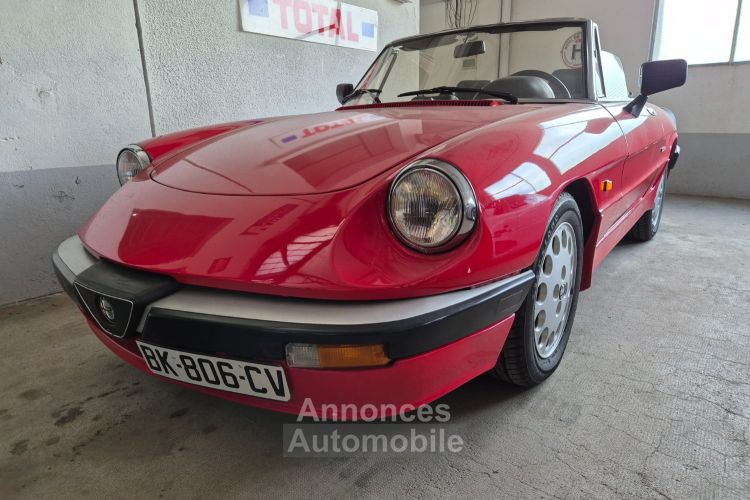 Alfa Romeo Spider 2L 126 QUADRIFOGLIO VERDE - <small></small> 18.700 € <small>TTC</small> - #1