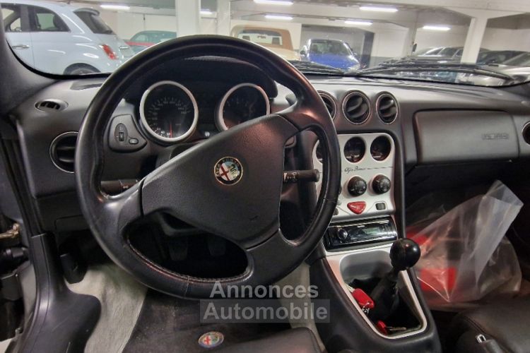 Alfa Romeo Spider 3.0 24V BOITE MANUEL - <small></small> 22.500 € <small>HT</small> - #12