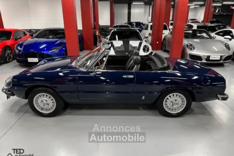 Alfa Romeo Spider Restaurat - <small></small> 27.500 € <small>TTC</small> - #9