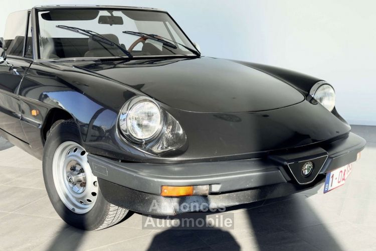 Alfa Romeo Spider Série 3 03 / 1984 126.000KM EXCELLENT ETAT - <small></small> 11.990 € <small>TTC</small> - #9