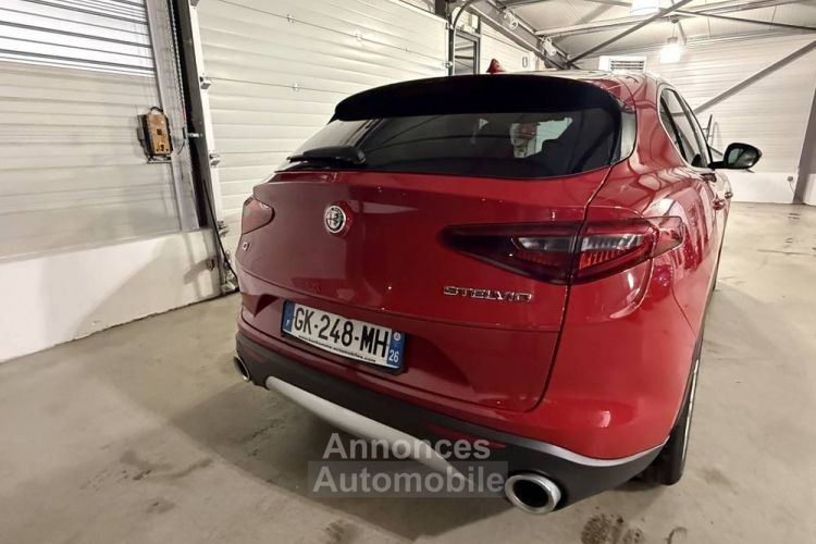 Alfa Romeo Stelvio 2.0 T 280 cv super Q4 / Rosso Alfa - <small></small> 29.900 € <small>TTC</small> - #5