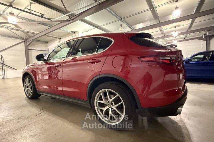 Alfa Romeo Stelvio 2.0 T 280 cv super Q4 / Rosso Alfa - <small></small> 29.900 € <small>TTC</small> - #7