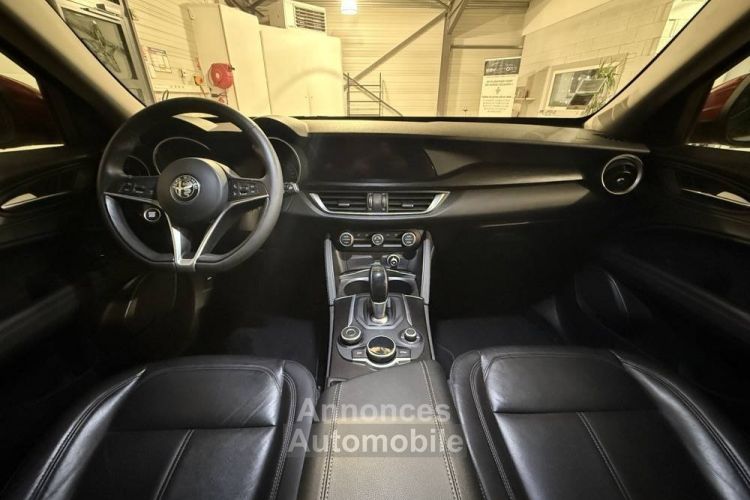 Alfa Romeo Stelvio 2.0 T 280 cv super Q4 / Rosso Alfa - <small></small> 29.900 € <small>TTC</small> - #19