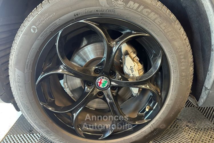 Alfa Romeo Stelvio 2.0T 200ch Q4 AT8 origine france Entretien Exclusivement - <small></small> 21.900 € <small>TTC</small> - #22