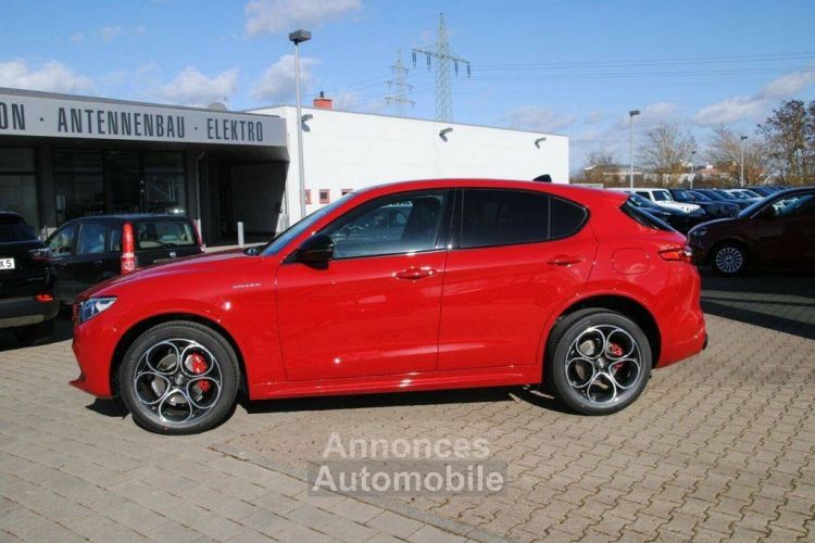 Alfa Romeo Stelvio 2.0T 280ch Veloce Q4 AT8 MY22 - <small></small> 58.900 € <small>TTC</small> - #3