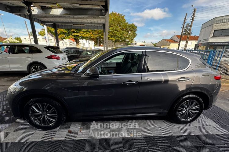 Alfa Romeo Stelvio 2.2 150 ch AT8 Super - <small></small> 15.990 € <small>TTC</small> - #4