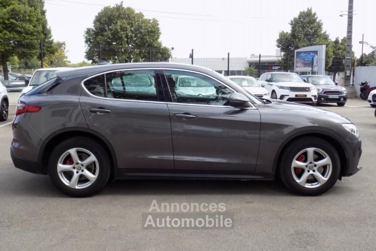 Alfa Romeo Stelvio 2.2 180 SUPER AT8 - <small></small> 20.990 € <small>TTC</small> - #4