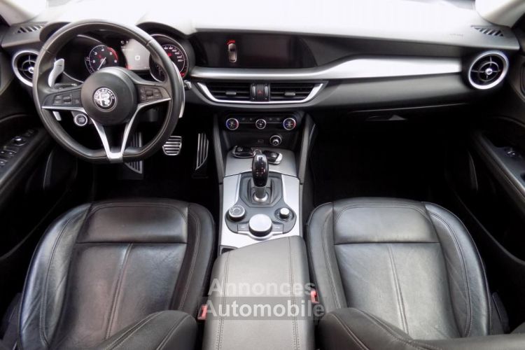 Alfa Romeo Stelvio 2.2 180 SUPER AT8 - <small></small> 20.990 € <small>TTC</small> - #15