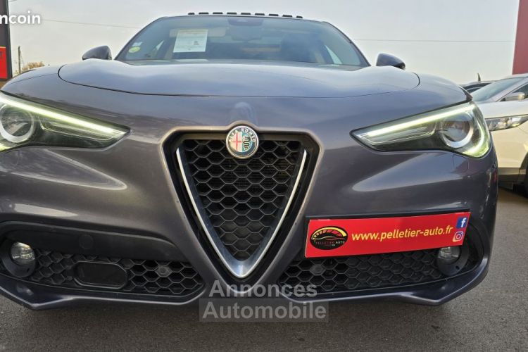 Alfa Romeo Stelvio 2.2 210 ch Q4 AT8 Lusso - <small></small> 15.890 € <small>TTC</small> - #10