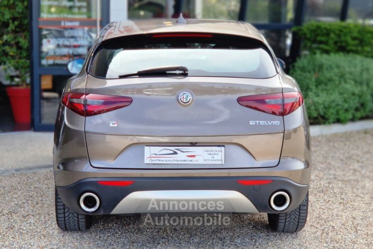 Alfa Romeo Stelvio 2.2 210 ch Q4 AT8 Super - <small></small> 24.990 € <small>TTC</small> - #4