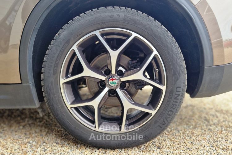 Alfa Romeo Stelvio 2.2 210 ch Q4 AT8 Super - <small></small> 24.990 € <small>TTC</small> - #43