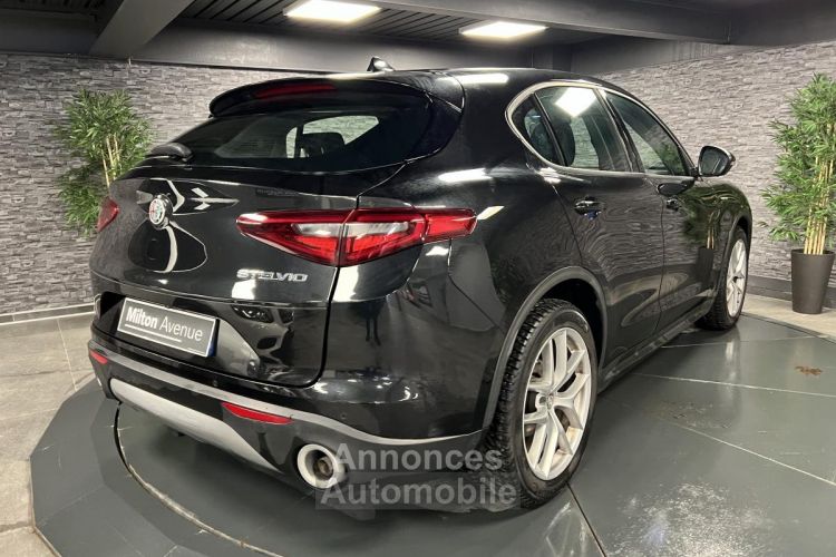 Alfa Romeo Stelvio 2.2 D - 190 - BVA Super - <small></small> 29.990 € <small></small> - #5