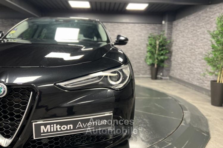 Alfa Romeo Stelvio 2.2 D - 190 - BVA Super - <small></small> 29.990 € <small></small> - #29