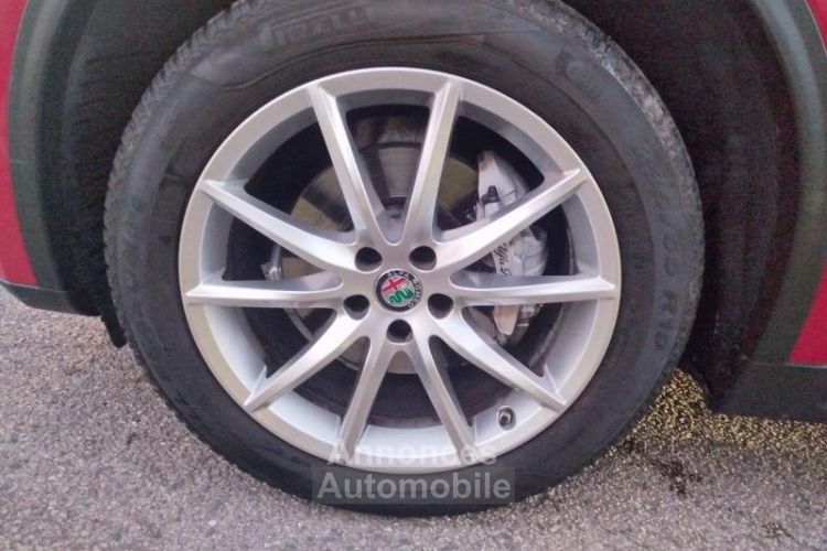 Alfa Romeo Stelvio 2.2 Diesel 210ch Lusso Q4 AT8 - <small></small> 19.990 € <small>TTC</small> - #11