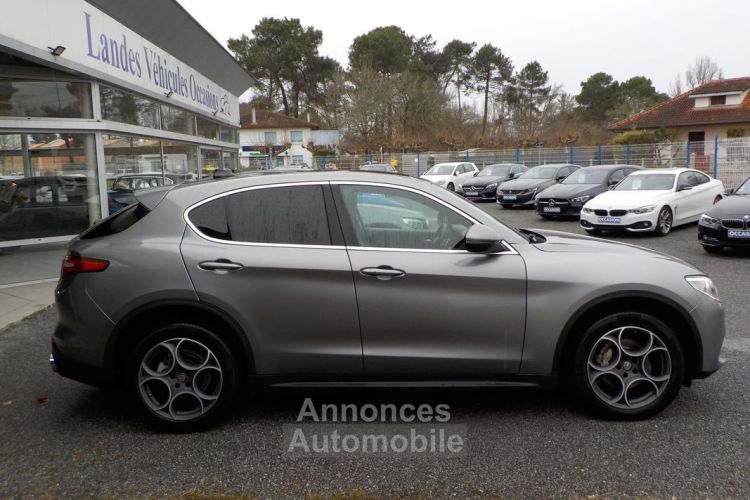 Alfa Romeo Stelvio 2.2d 210ch Q4 LUSSO AT8 - <small></small> 24.990 € <small>TTC</small> - #3