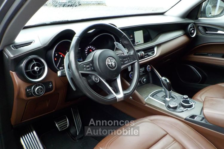 Alfa Romeo Stelvio 2.2d 210ch Q4 LUSSO AT8 - <small></small> 24.990 € <small>TTC</small> - #4