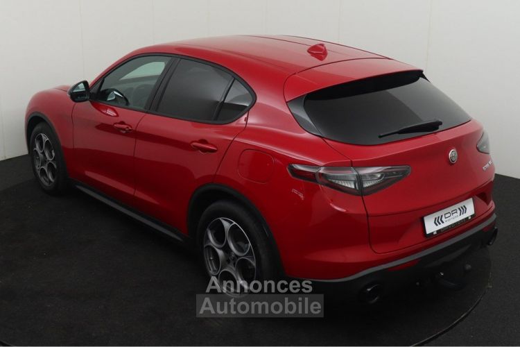 Alfa Romeo Stelvio 2.2JTD RWD Aut. SPRINT - NAVI LEDER LED ADAPTIVE CRUISE - <small></small> 41.995 € <small>TTC</small> - #6