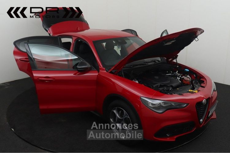 Alfa Romeo Stelvio 2.2JTD RWD Aut. SPRINT - NAVI LEDER LED ADAPTIVE CRUISE - <small></small> 41.995 € <small>TTC</small> - #11