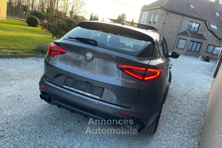 Alfa Romeo Stelvio 2.9 T Quadrifoglio-FULL-GARANTIE - <small></small> 44.990 € <small>TTC</small> - #5