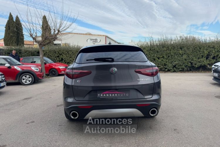 Alfa Romeo Stelvio MY19 2.2 210 ch Q4 AT8 Executive - <small></small> 23.990 € <small>TTC</small> - #4