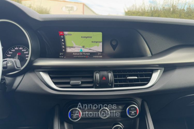 Alfa Romeo Stelvio MY19 2.2 210 ch Q4 AT8 Executive - CARPLAY - <small></small> 20.990 € <small>TTC</small> - #28