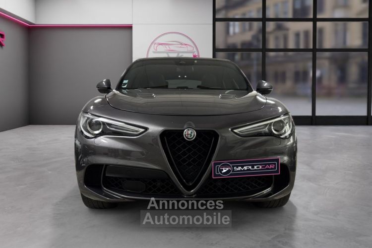 Alfa Romeo Stelvio MY19 2.9 V6 510ch Q4 AT8 Quadrifoglio // TOIT OUVRANT / HARMAN KARDON / SIEGES CHAUFFANTS / Garantie 12 mois - <small></small> 64.990 € <small>TTC</small> - #9