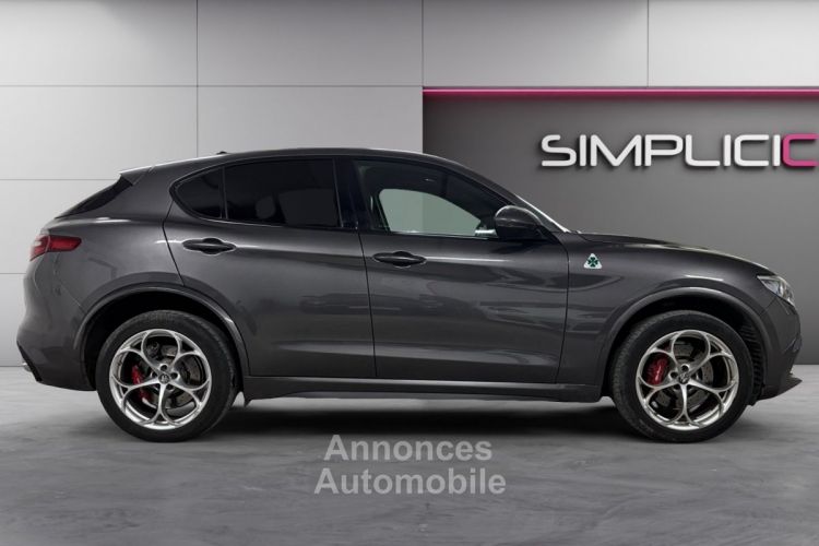 Alfa Romeo Stelvio MY19 2.9 V6 510ch Q4 AT8 Quadrifoglio // TOIT OUVRANT / HARMAN KARDON / SIEGES CHAUFFANTS / Garantie 12 mois - <small></small> 64.990 € <small>TTC</small> - #12